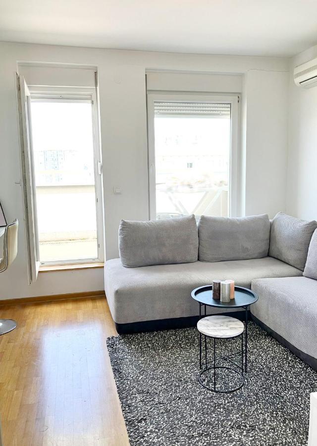Апартаменты Cozy Nest Savada Белград Экстерьер фото